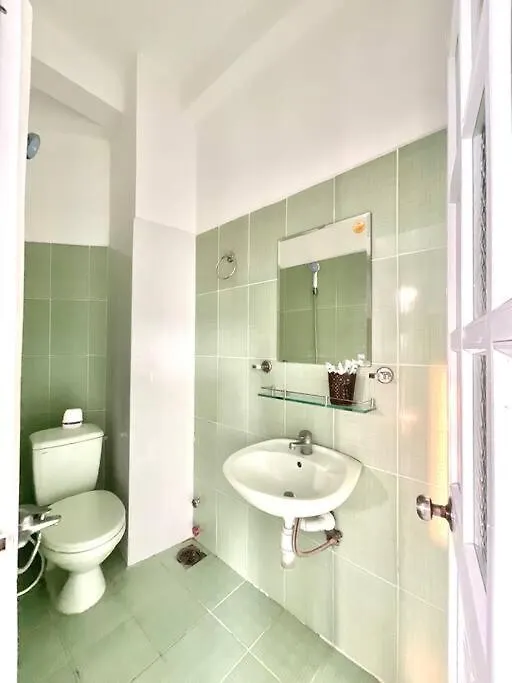 בית הארחה וונג טאו Hoang Cam Hotel